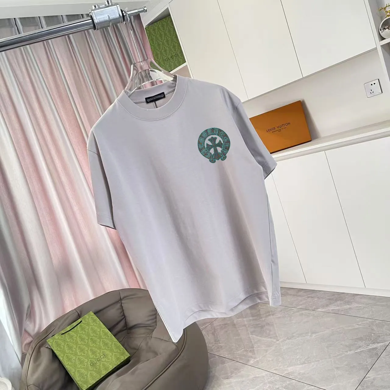 🅿️170 ch Crow*2025 summer new style Sanskrit cross horseshoe print short-sleeved T-shirt customized fabric 300g same style for men and women Size: S M L XL XXL five sizes Color: black white pink rose red iron gray